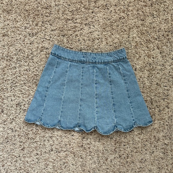 Forever 21 denim skirt with buttons - Picture 2 of 2